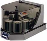 4 Brennerlaufwerke und optionale Drucker (Thermo oder Tinte) machen das System ideal für Dienstleister